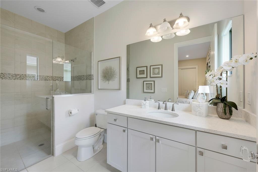 ESPLANADE - Residential