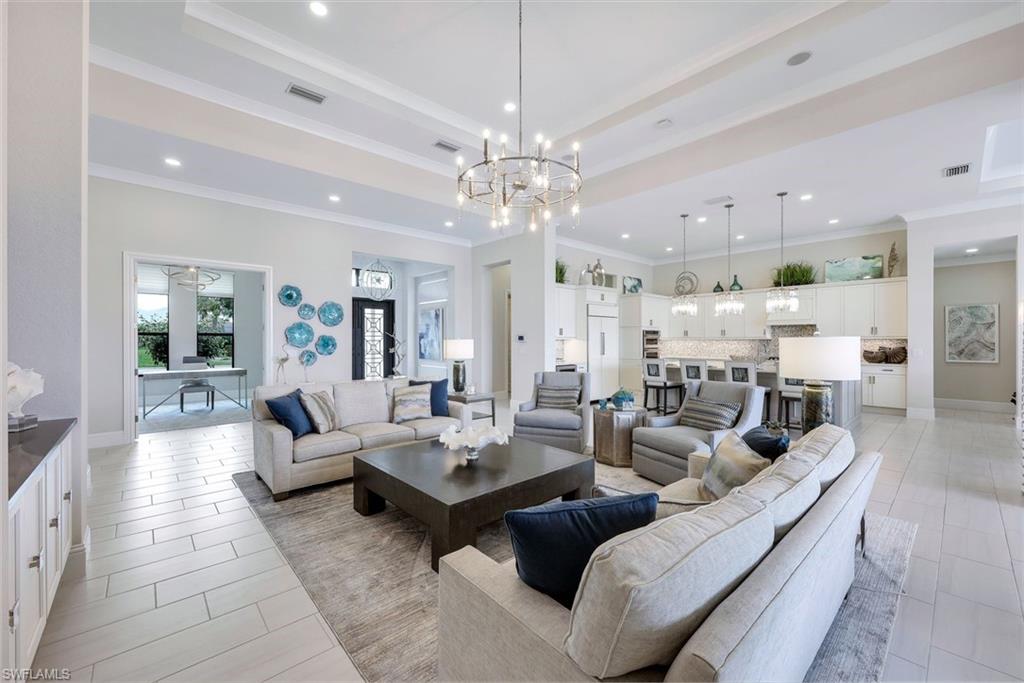 ESPLANADE - Residential