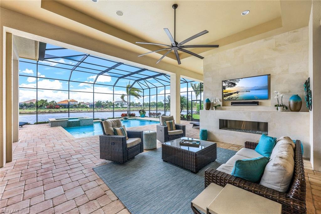 ESPLANADE - Residential