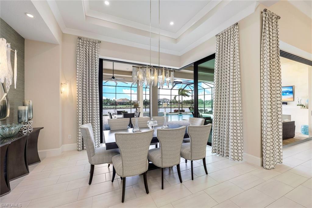 ESPLANADE - Residential