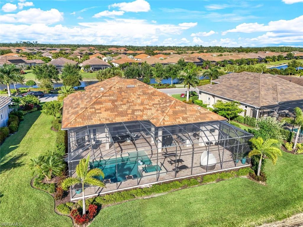 ESPLANADE - Residential