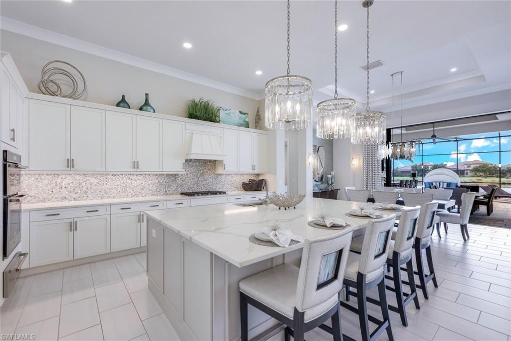 ESPLANADE - Residential