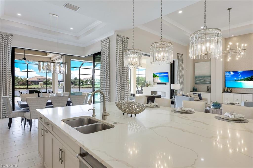 ESPLANADE - Residential