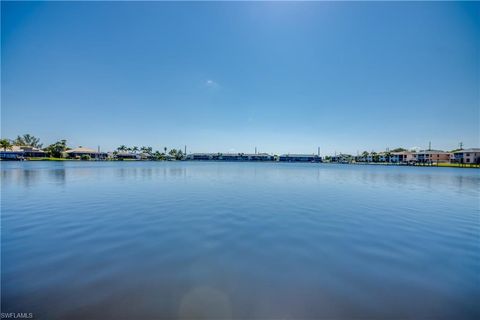 4627 SW 2nd AVE CAPE CORAL FL 33914