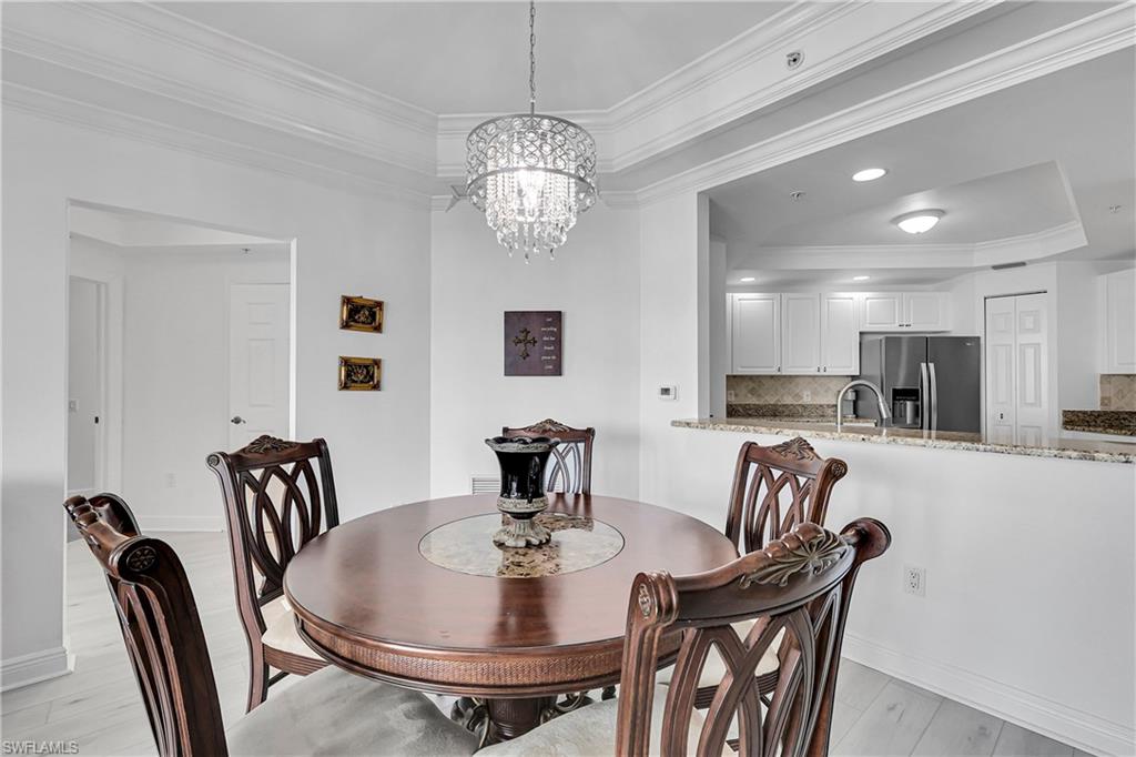 ST. TROPEZ - Residential