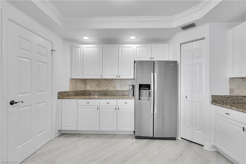 ST. TROPEZ - Residential