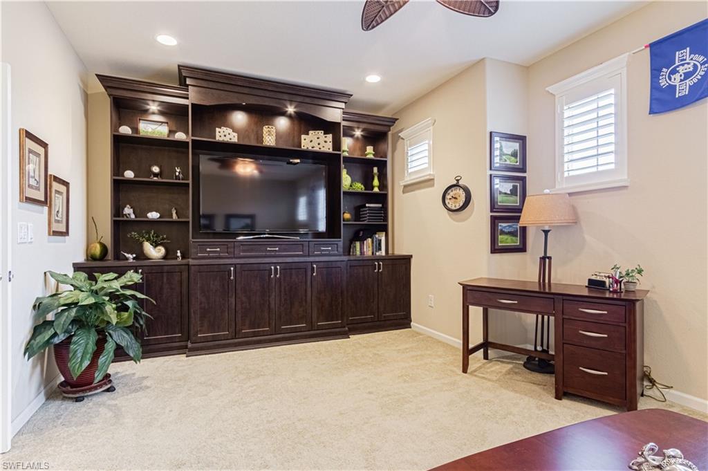 ALDEN WOODS - Residential