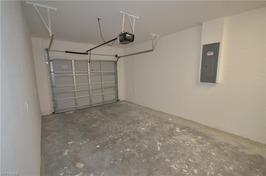 FORT MYERS - Residential Lease