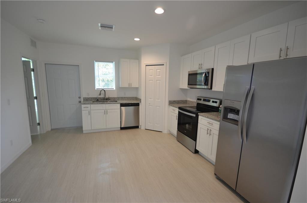 FORT MYERS - Residential Lease