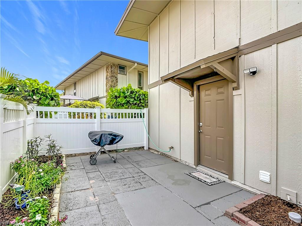 CALOOSA BAYVIEW - Residential