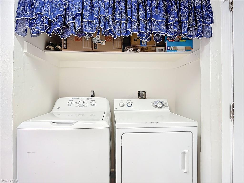 CALOOSA BAYVIEW - Residential