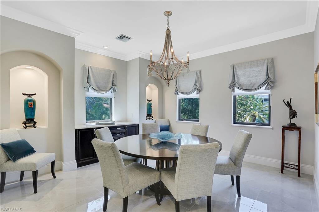 HIDEAWAY BEACH - Residential