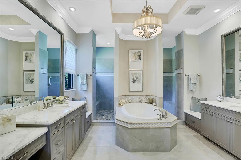 HIDEAWAY BEACH - Residential