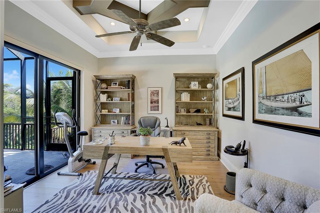 HIDEAWAY BEACH - Residential