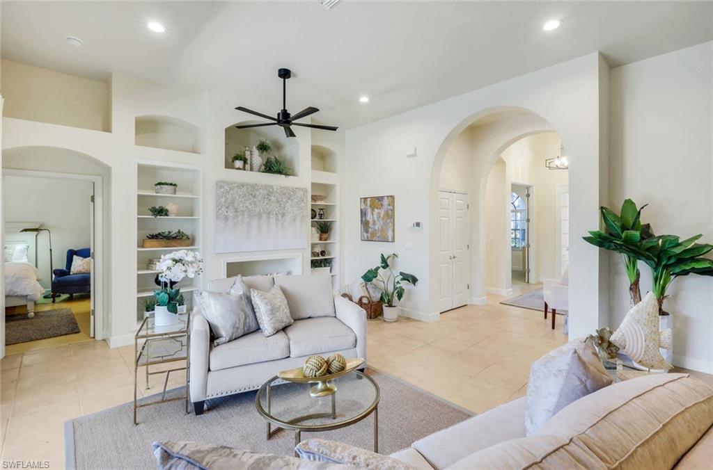 ISLAND COVE - Residential