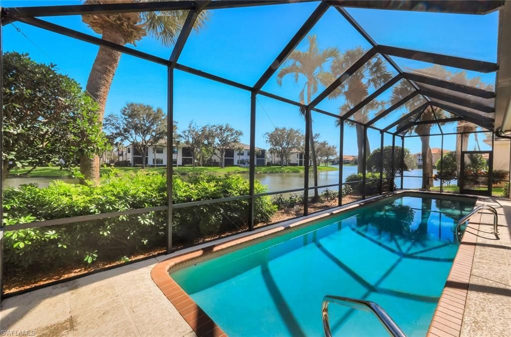 Photo of 2328 Island Cove CIR, NAPLES, FL 34109 (MLS # 226005315)