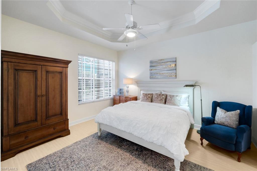 ISLAND COVE - Residential