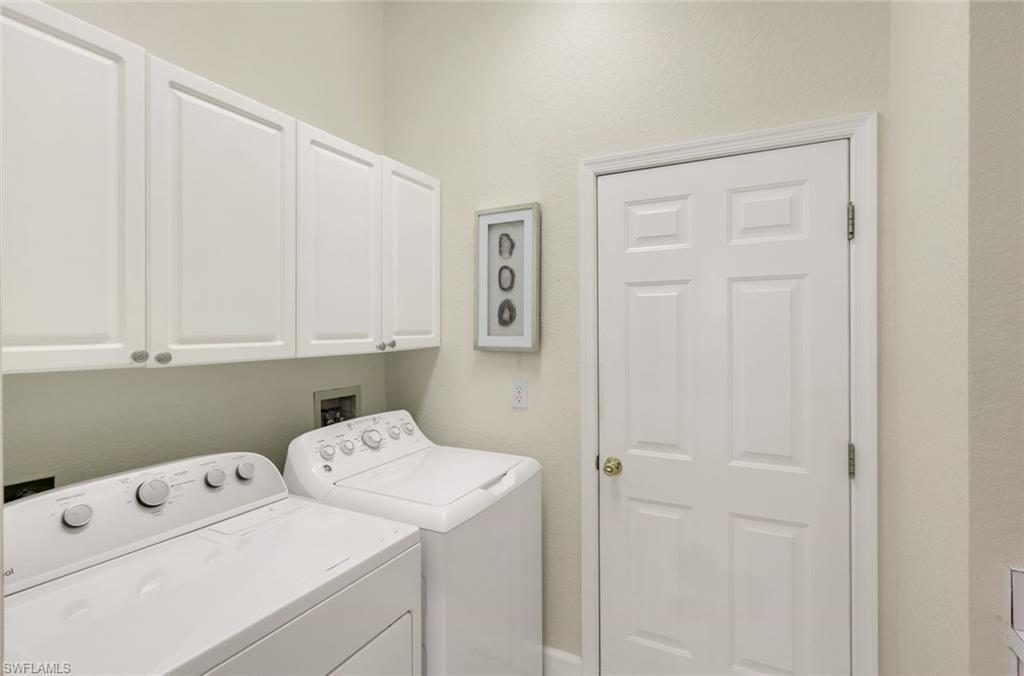 ISLAND COVE - Residential