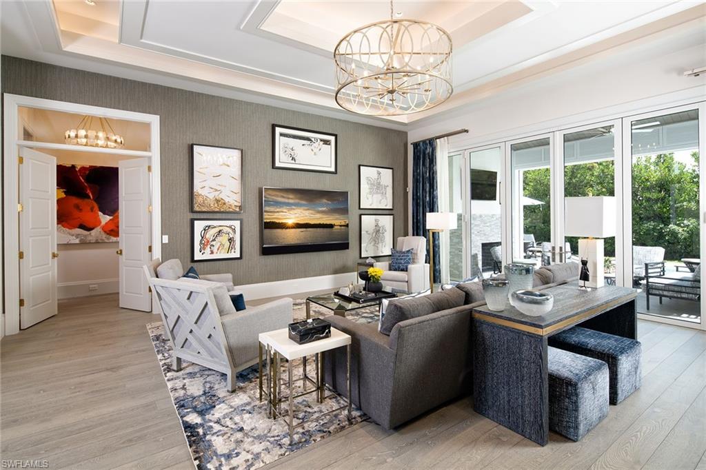 PARK SHORE - Residential