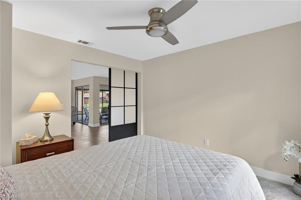 ROYAL WOODS - Residential