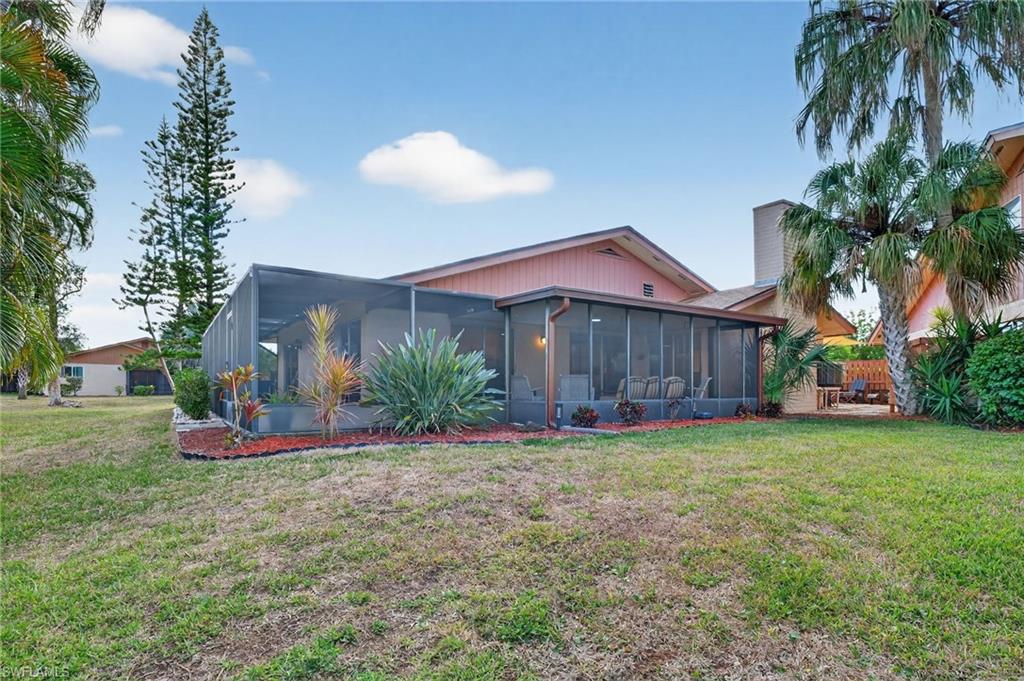 ROYAL WOODS - Residential