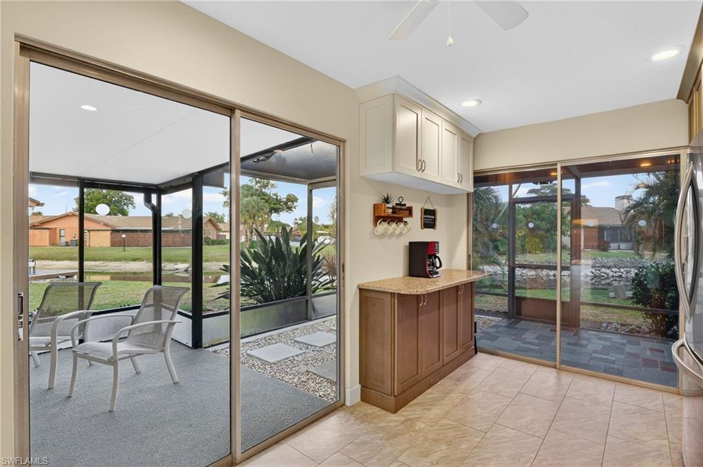 ROYAL WOODS - Residential