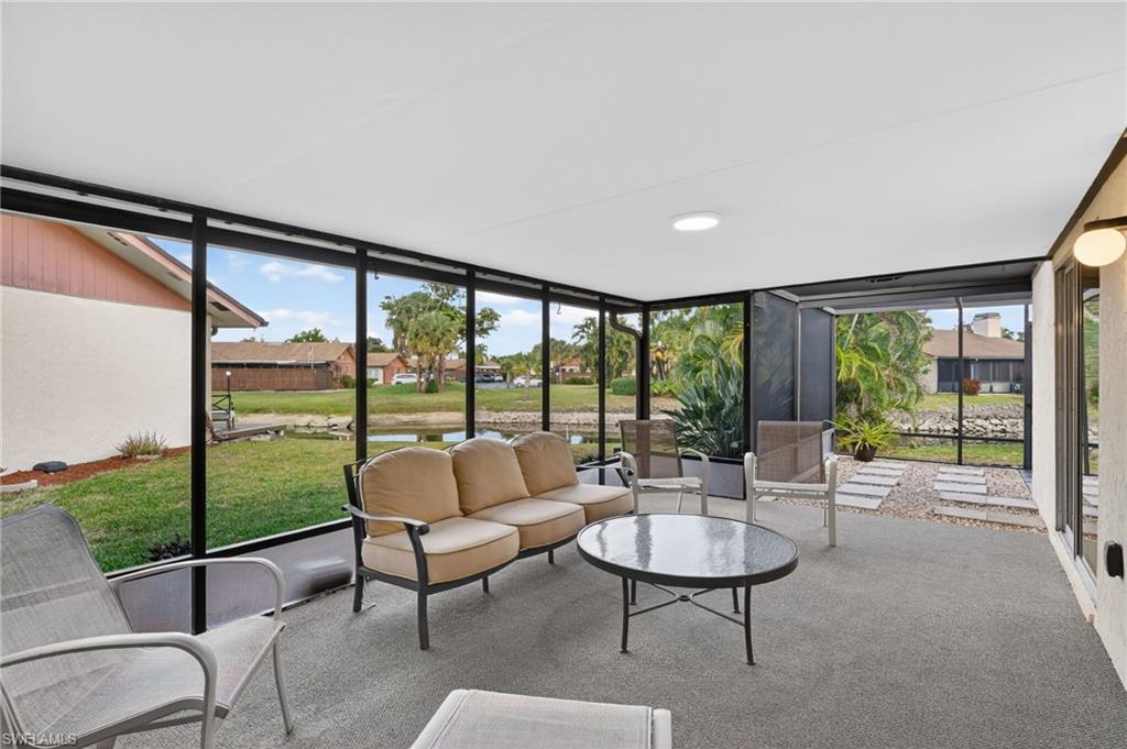 ROYAL WOODS - Residential