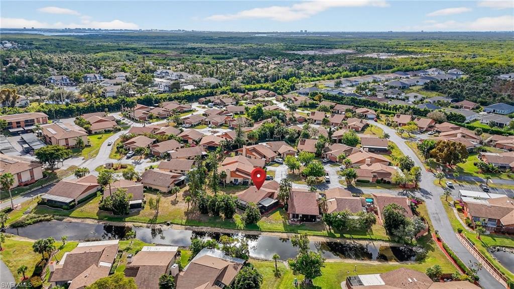 ROYAL WOODS - Residential