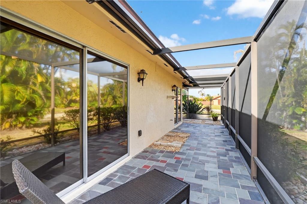 ROYAL WOODS - Residential