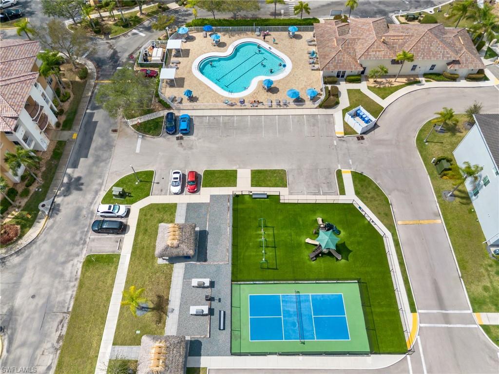 ISLES OF PORTO VISTA - Residential