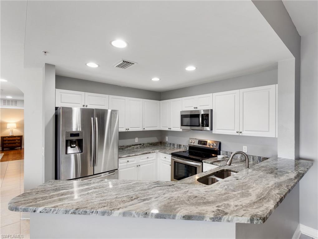 ISLES OF PORTO VISTA - Residential