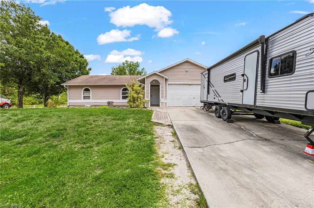 LEHIGH ACRES - Residential