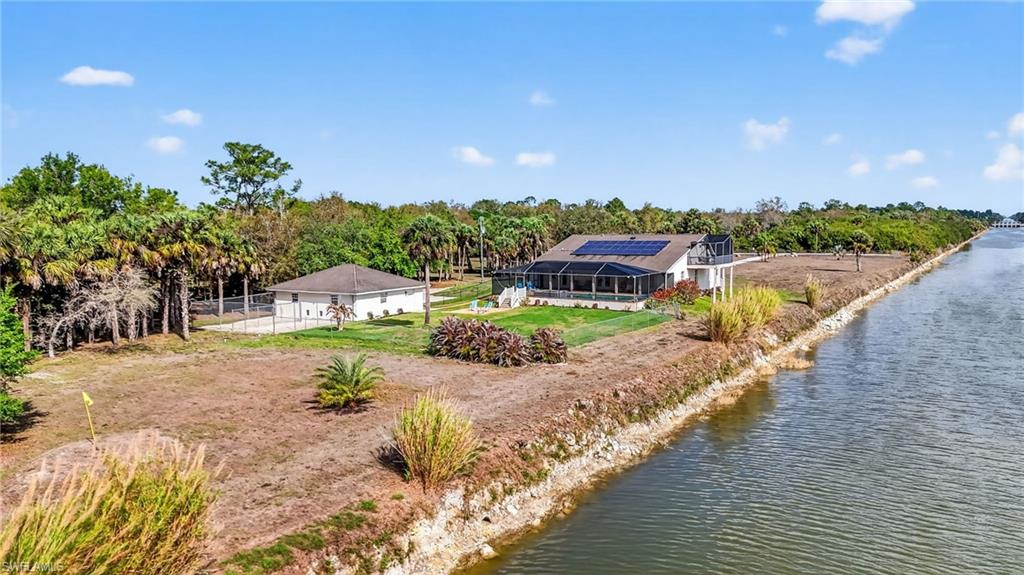 GOLDEN GATE ESTATES - Residential