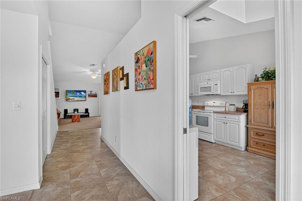 GOLDEN GATE ESTATES - Residential