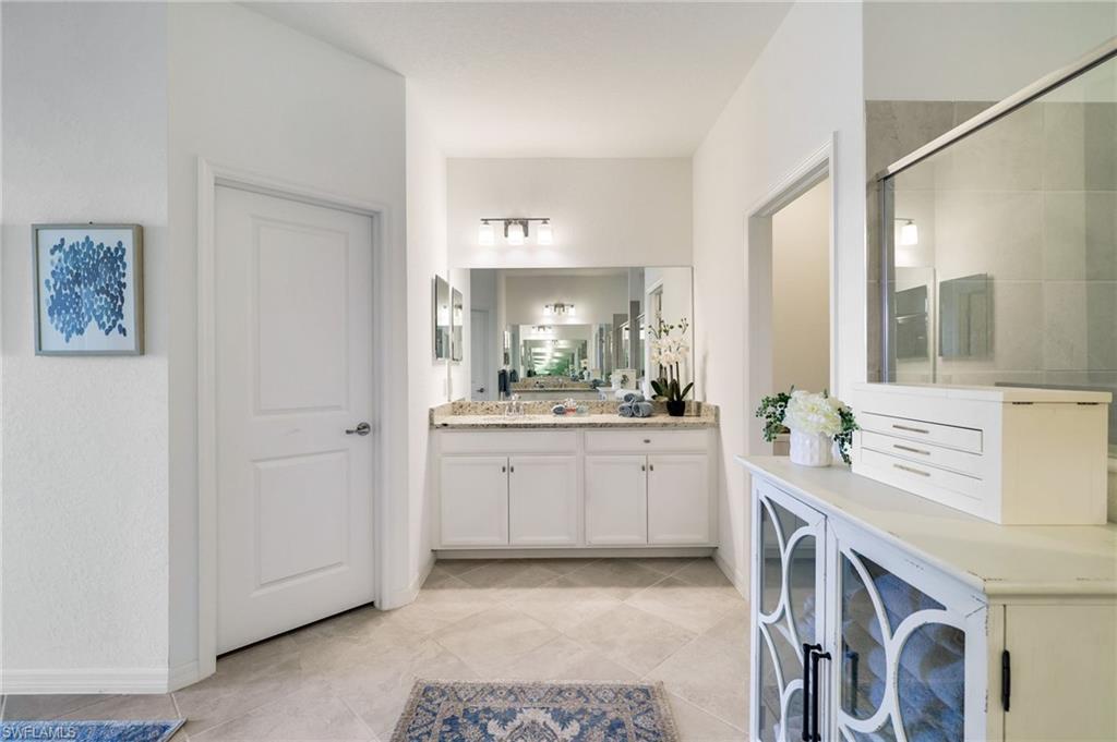 PORTICO - Residential