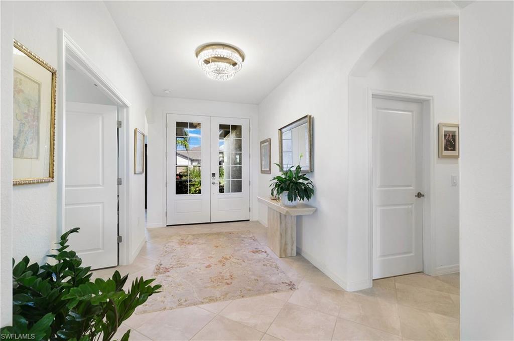 PORTICO - Residential