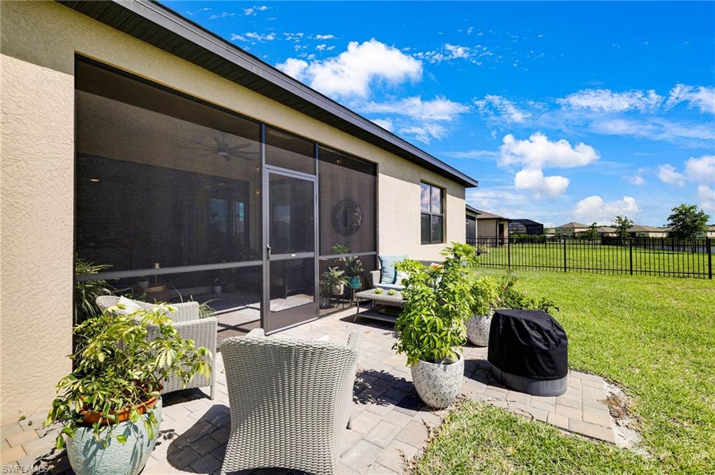 PORTICO - Residential