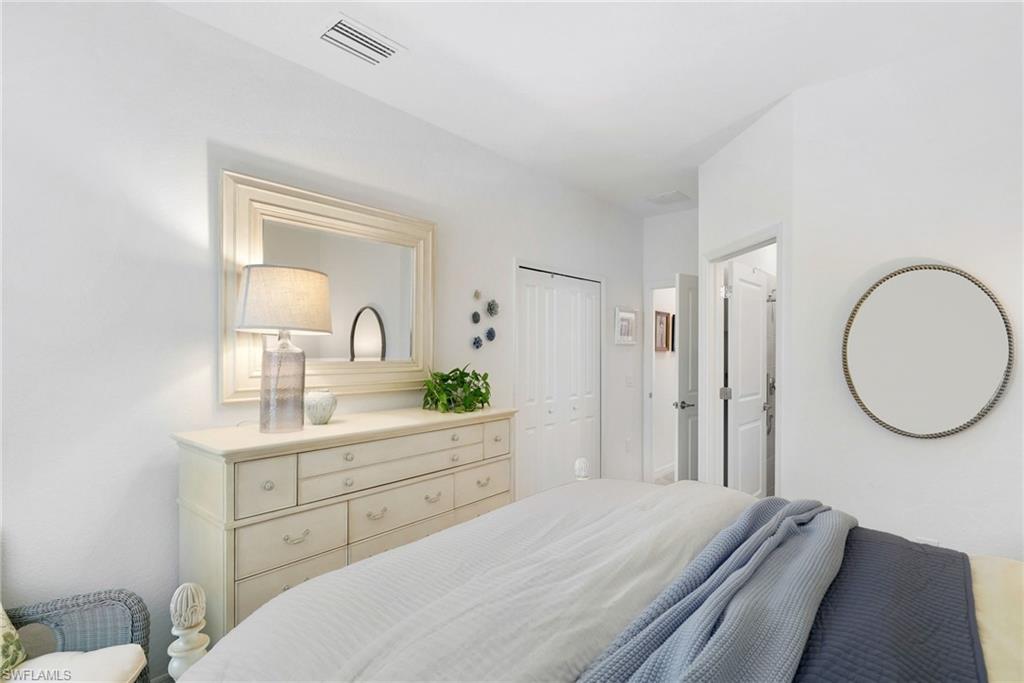 PORTICO - Residential