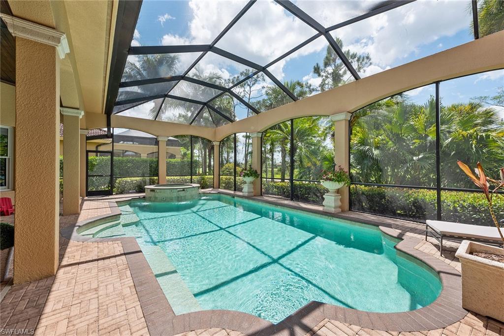 MAHOGANY BEND - Residential