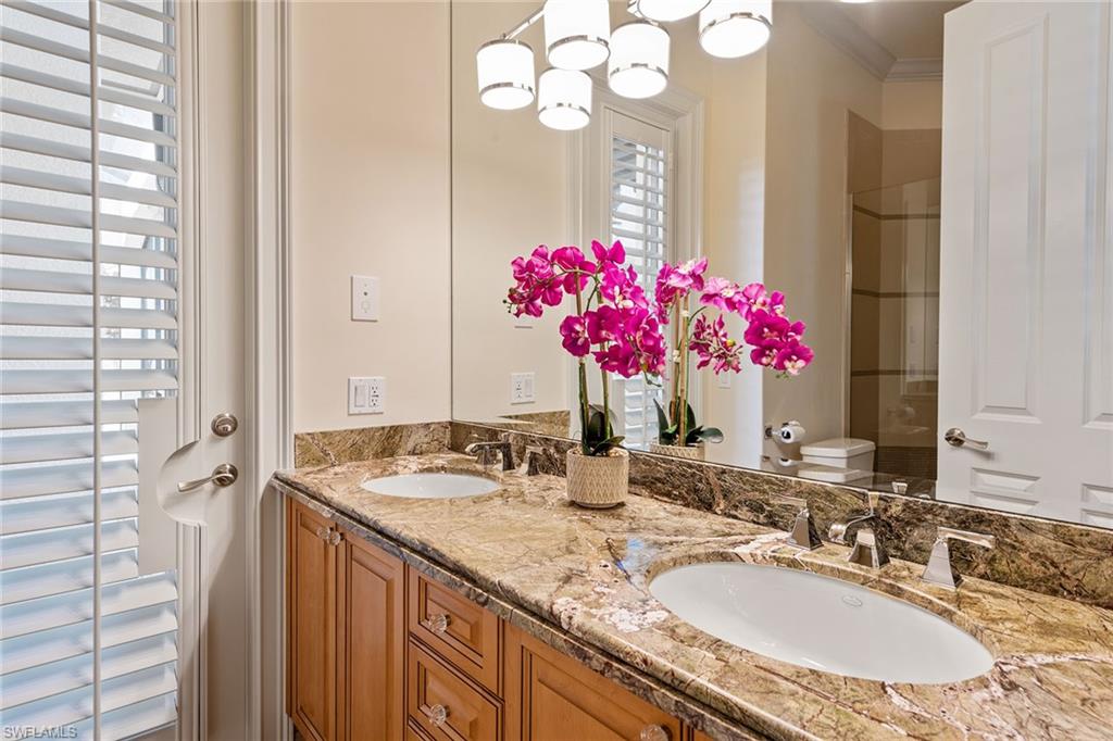 MAHOGANY BEND - Residential