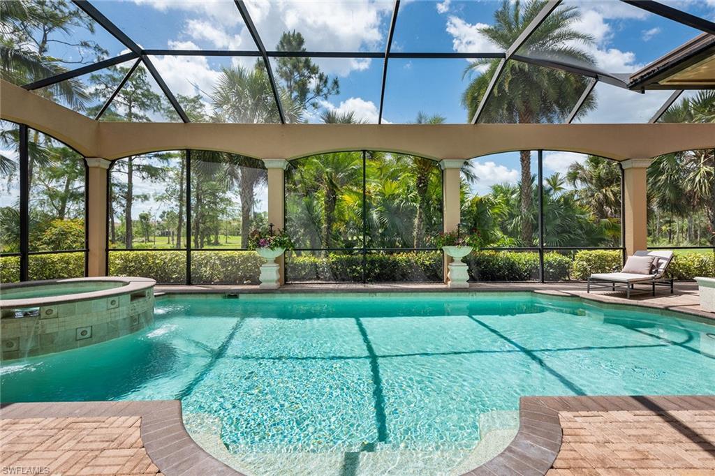 MAHOGANY BEND - Residential