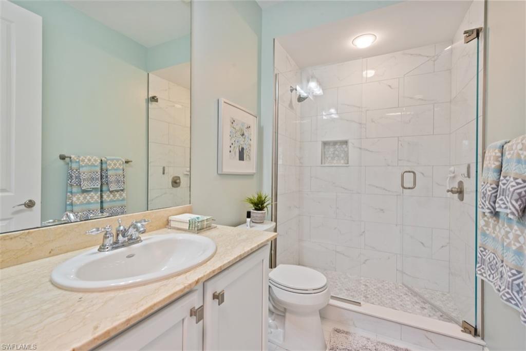 THE RESIDENCE - Residential Lease