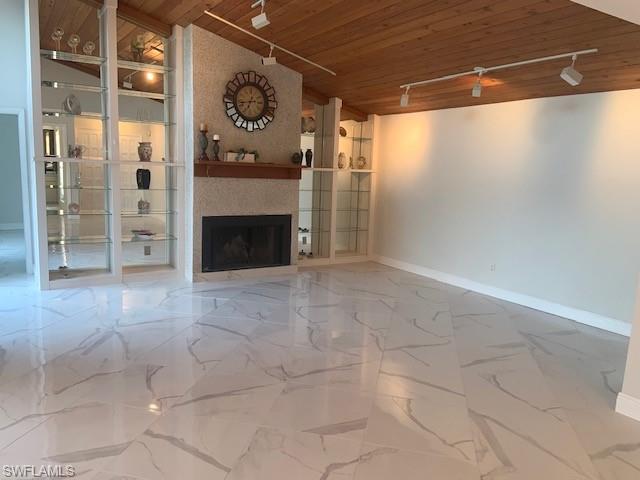 WOODCREST VILLAGE - Residential