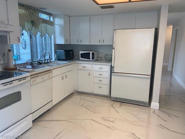 WOODCREST VILLAGE - Residential