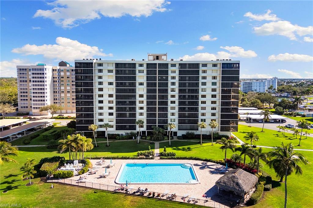 VANDERBILT SURF COLONY - Residential