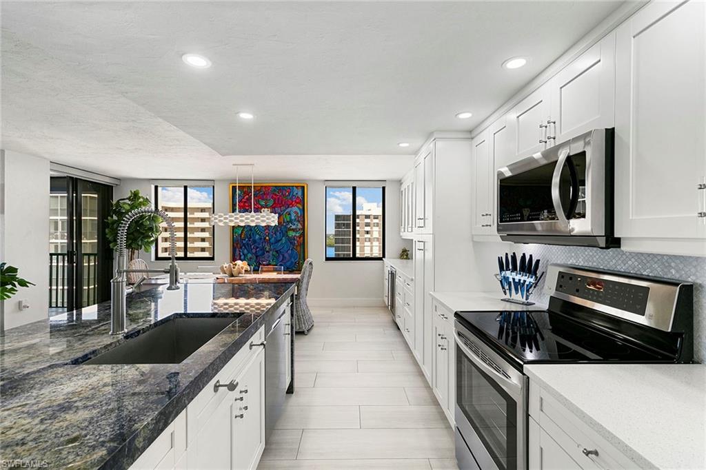 VANDERBILT SURF COLONY - Residential