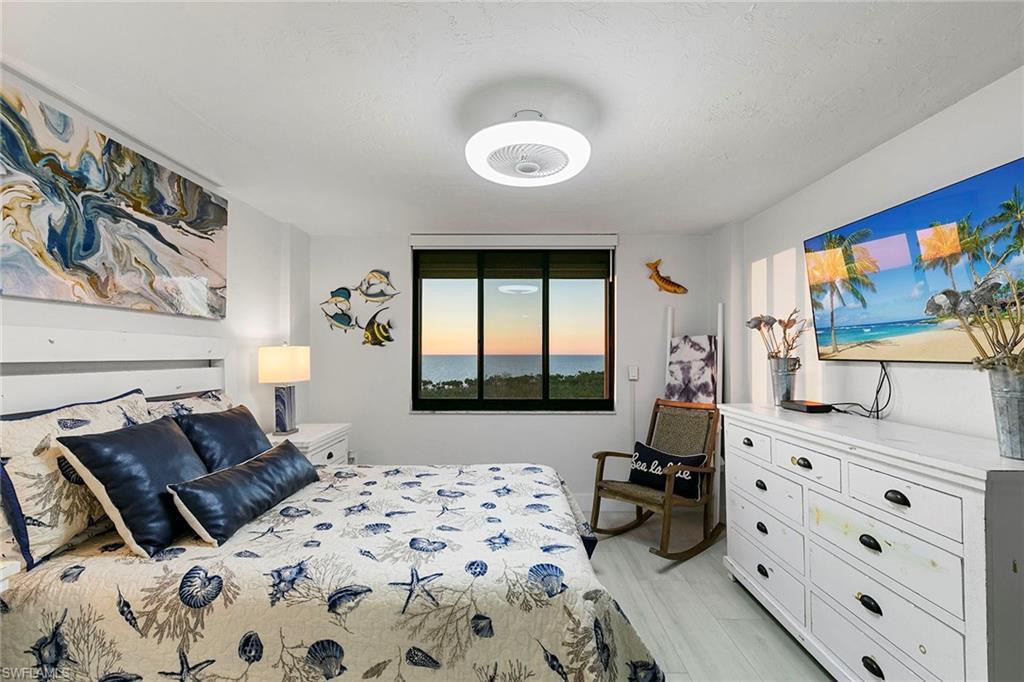 VANDERBILT SURF COLONY - Residential