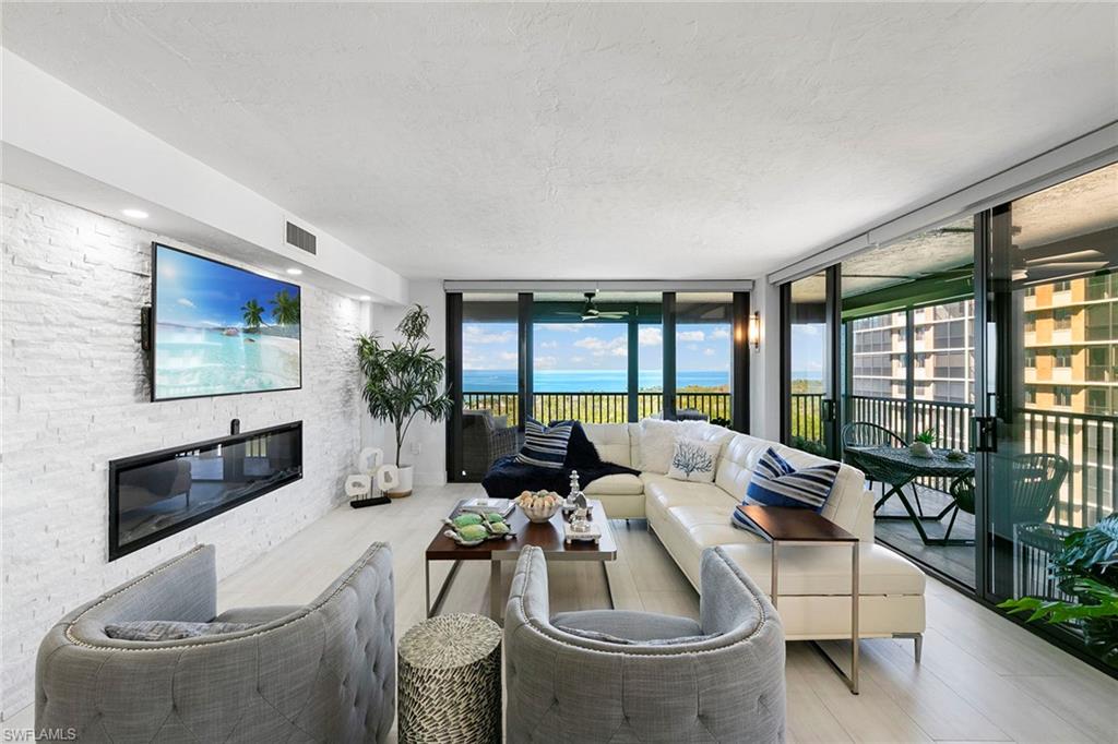 VANDERBILT SURF COLONY - Residential