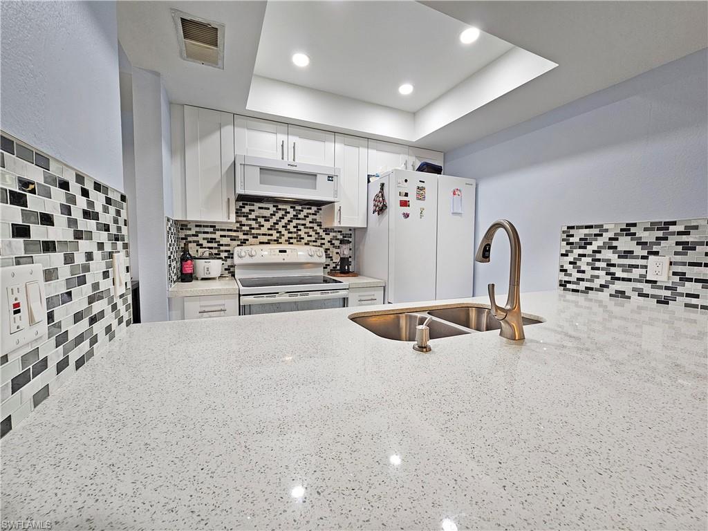 FAIRWAYS AT PAR ONE - Residential