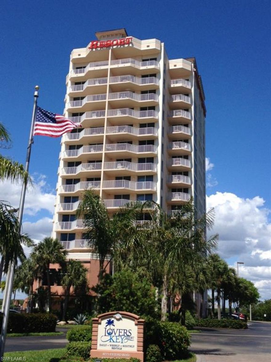 Lowest price for a luxury Suite unit in beautiful Lovers Key Beach Club and Resort. Features include a resort style pool and spa with waterfall, business center, exercise room, large oversize windows, on site bayfront restaurant, on site laundry. All this plus only a short walk to the renowned Lovers Key Beachfront State Park. Front desk Concierge Services are also available should you desire.